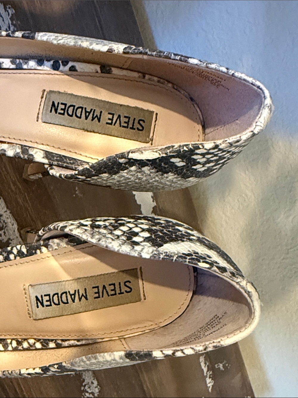 Steve Madden Dynamic Snakeskin Platform Peep Toe Heels 8.5 Y2K - Picture 9 of 10